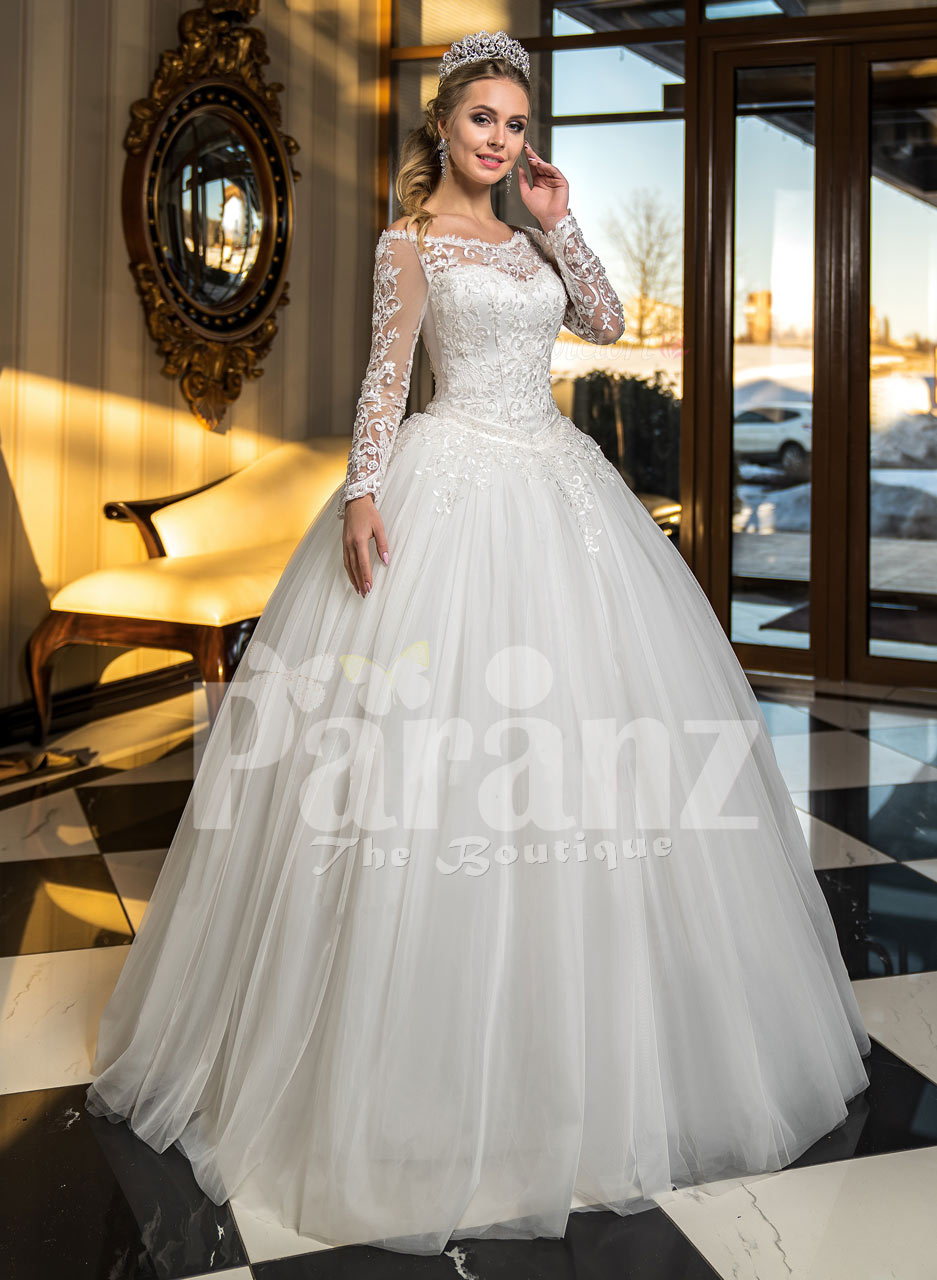 tulle skirt wedding dress