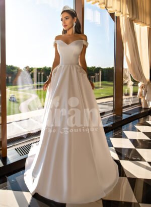 Beautiful metal white off-shoulder tulle underneath Cinderella wedding gown