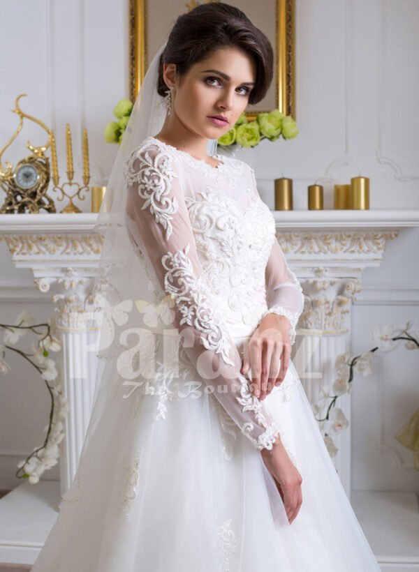 Womens beautiful full sleeve floor length tulle skirt wedding gown in white