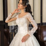 Womens off-shoulder super lacy pearl white tulle wedding gown