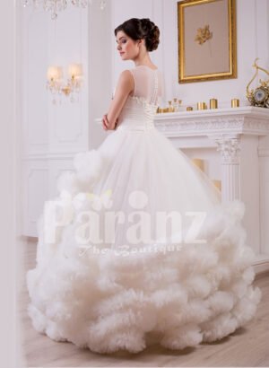 Women’s cloud ruffle hem high volume tulle skirt wedding gown in white side view