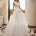 Women’s dreamy pearl white wedding tulle gown with royal bodice