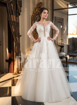 Women’s full lacy sleeves high volume wedding tulle gown with royal bodice