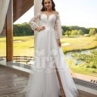 Women’s pearl white elegant side slit tulle skirt wedding gown with royal bodice