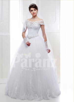 Women’s pretty princess style pearl white flared tulle skirt wedding gown