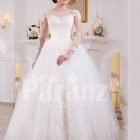 Women’s simple and elegant pearl white floor length tulle skirt wedding gown with lace designs